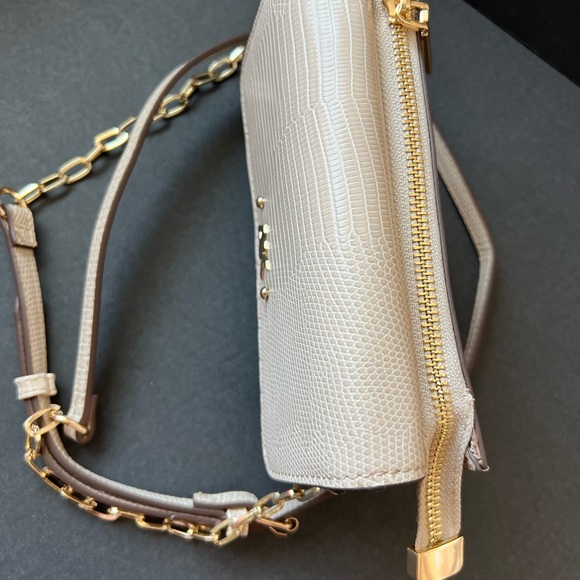 NWT ANNE KLEIN CROSSBODY WALLET ON A CHAIN PHONE SHOULDER BAG - Picture 4 of 8